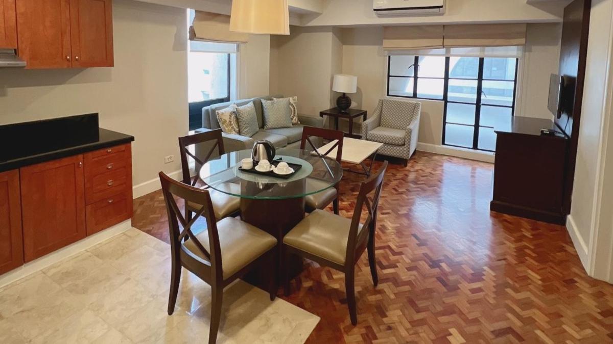 Olympia Makati 1Br Former Somerset Olympia Makati Makati City Екстер'єр фото